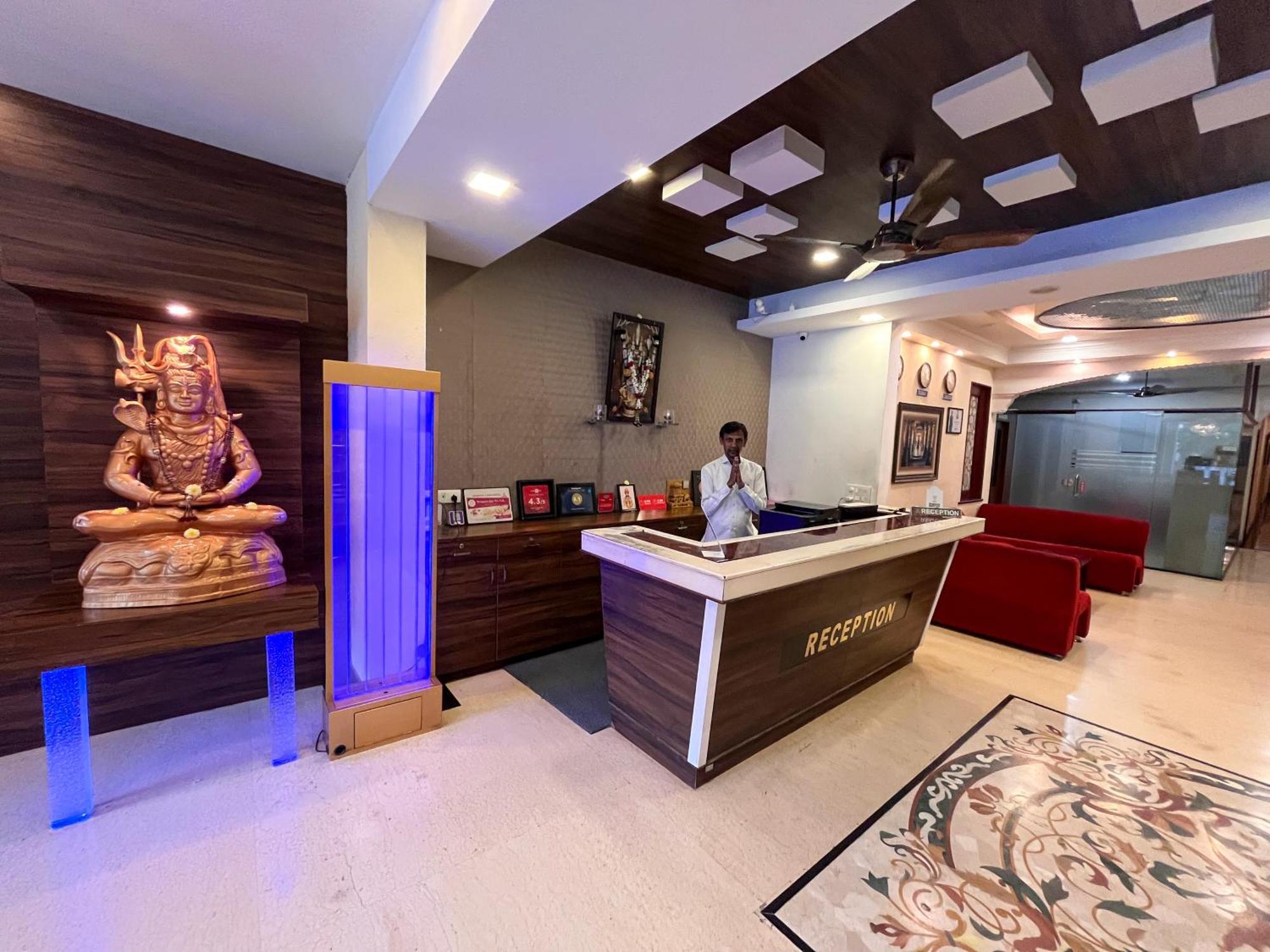 Ananya Comfortss Hospet Esterno foto